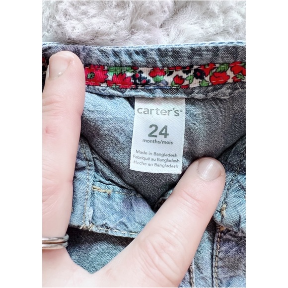 Carter’s Denim Chambray Jumpsuit Romper | 24 Mos | Good Used Condition - Picture 4 of 6